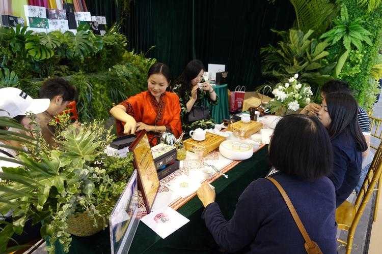 从点到面 互联网助推茶叶销售，关键在于线上功能细分 ——兼论对出版物互联网销售的启示